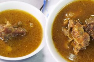 How to Make Mutton Yakhni – Healthy Bone Broth Recipe