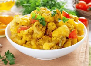 Pakistani Aloo Gobi Recipe – Easy Potato Cauliflower Curry