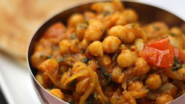 How to Make Bhuna Chana Masala – Flavorful & Protein-Rich