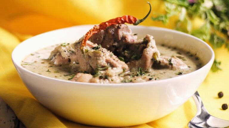 How to Make Chicken with Black Pepper | Quick Pakistani Style Recipe